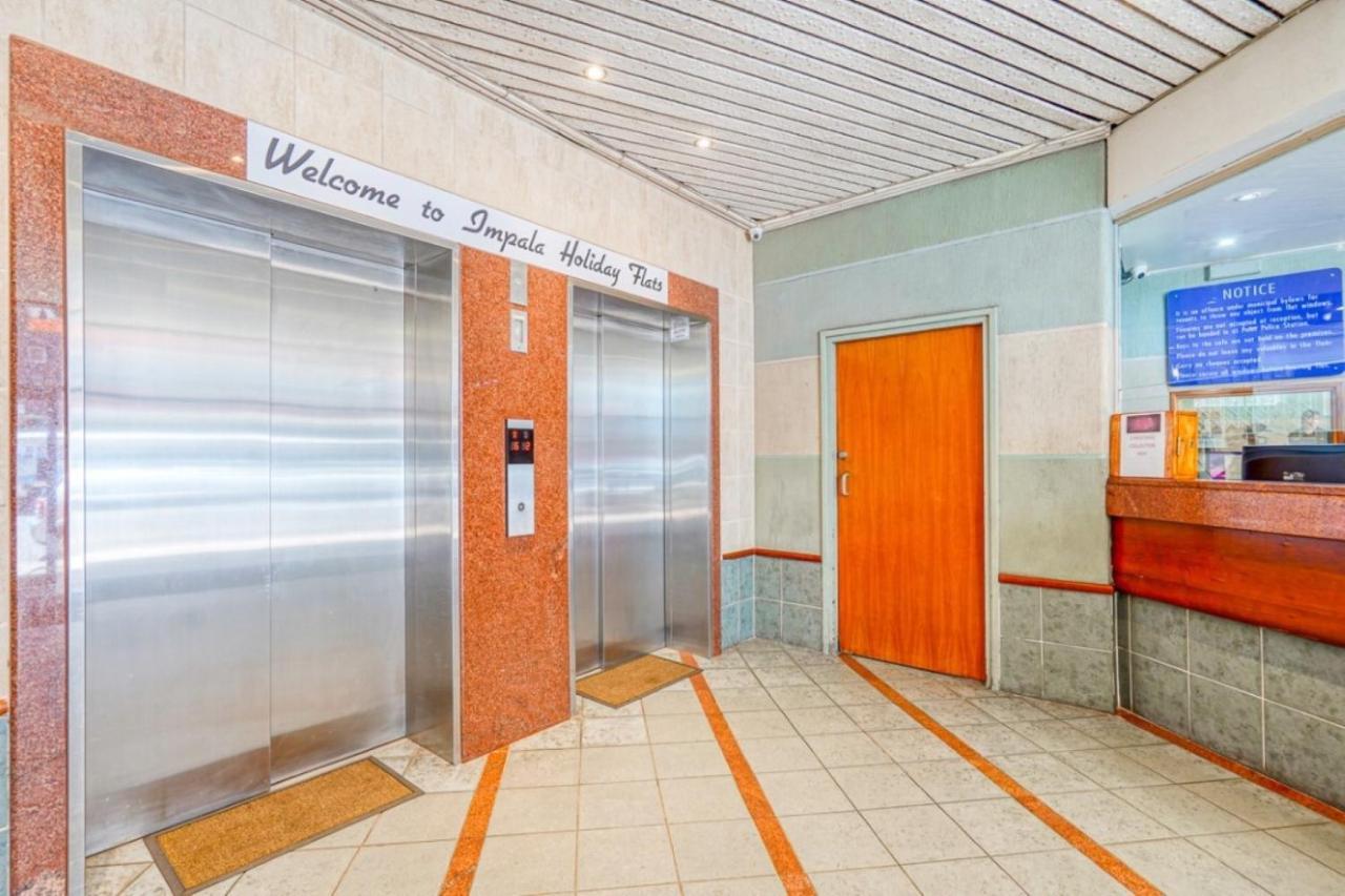 Impala Holiday Flats & Apartments ダーバン エクステリア 写真